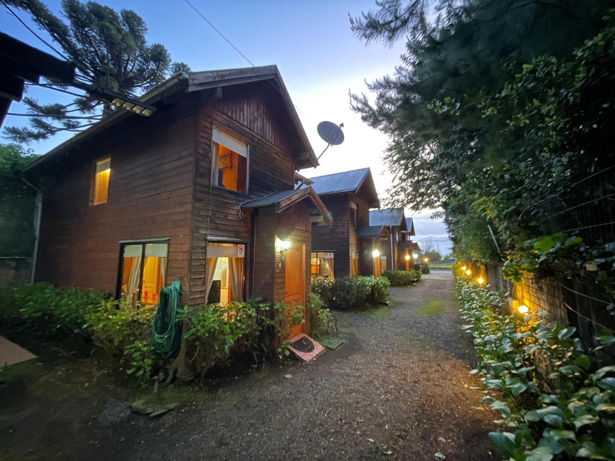 Cabanas Orillas Del Lago Pucon Exterior photo