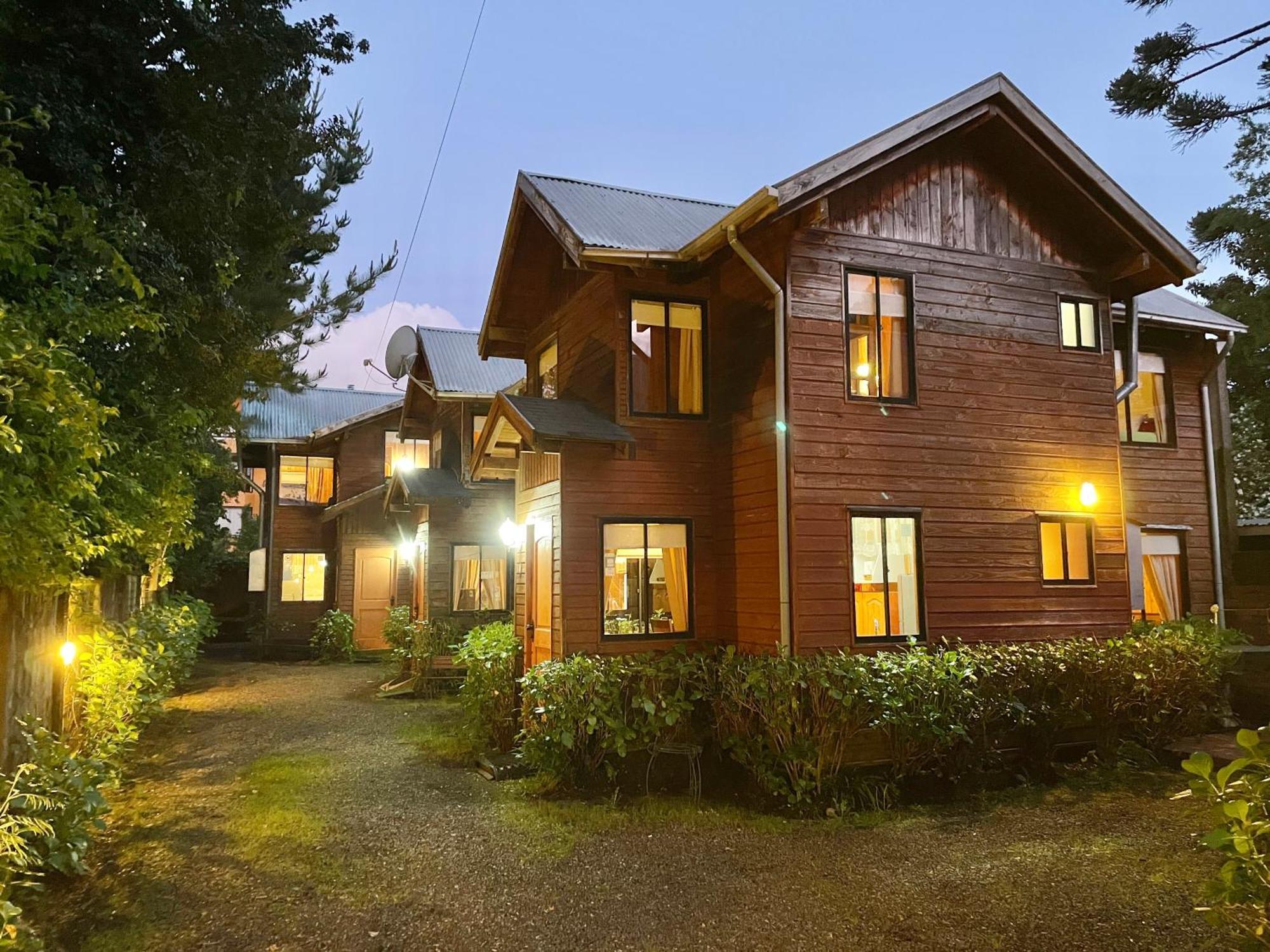 Cabanas Orillas Del Lago Pucon Exterior photo